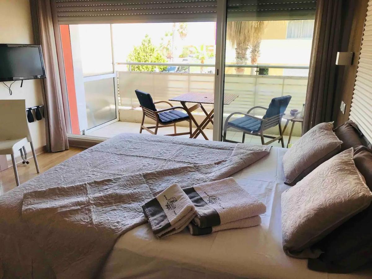 Cote D'Azur Joli Studio 50M Plage, Climatisation , Parking. Вильнёв-Лубе Экстерьер фото